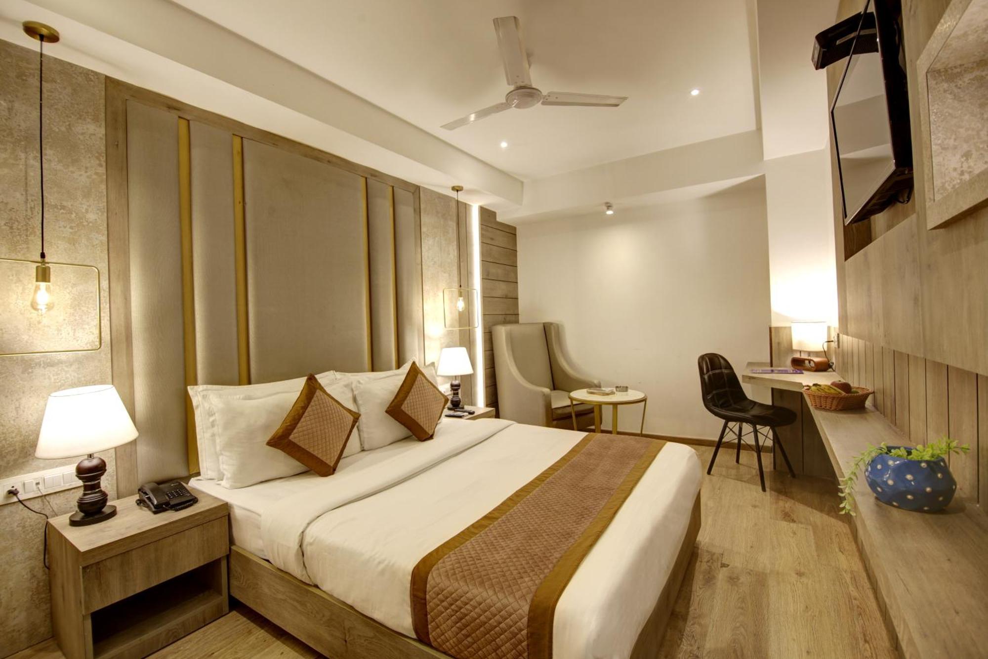 Town Grand Patel Nagar 3* New Delhi